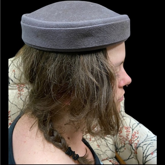 Mid Century Gray Cashmere W/Rhinestones Pillbox Hat